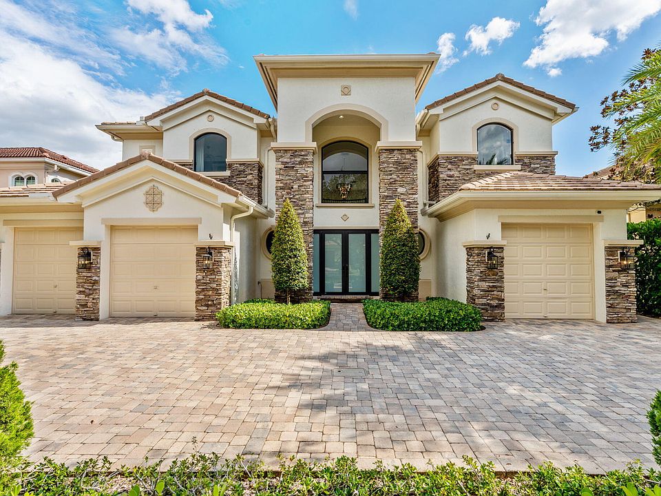 1st image of 647 Edgebrook Lane