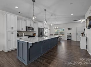 1545 Rye Rd, Mount Holly, NC 28120