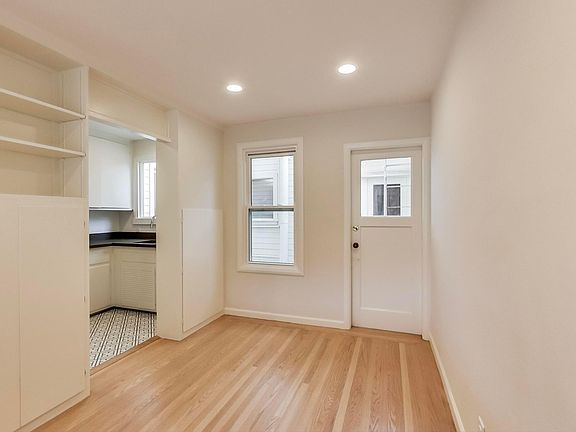 5th image of 415 Euclid Ave APT 4