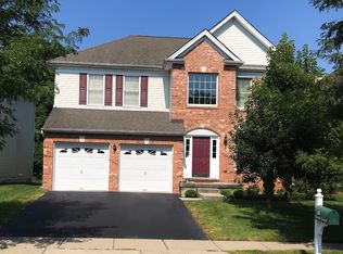 16 Kent Ct, Princeton, NJ 08540