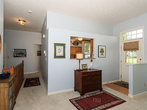 3rd image of 2459 Cardinal Hill Ct