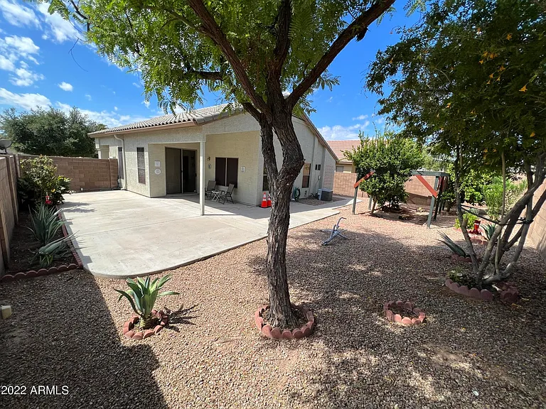 15796 W Latham St — Photo 30
