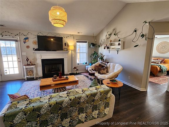 4th image of 1505 Laurel Oak Dr