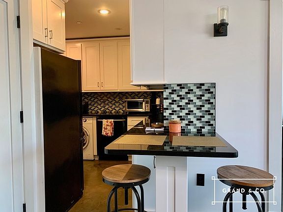 5th image of 149 Wythe Ave #U402
