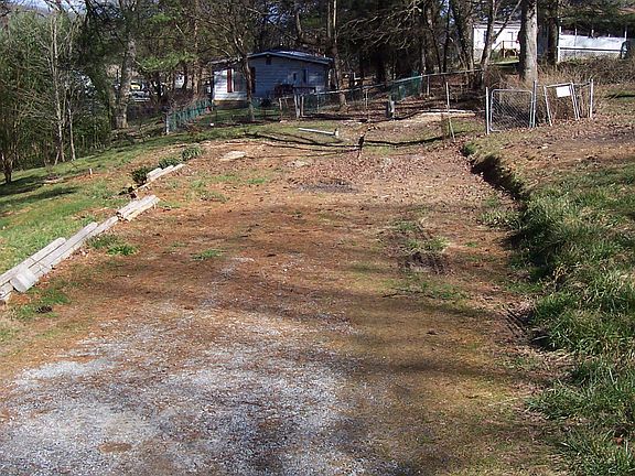 5th image of 67 Rolling Oaks Dr