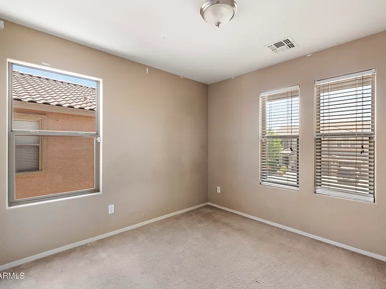 18466 W Westfall Way — Photo 14