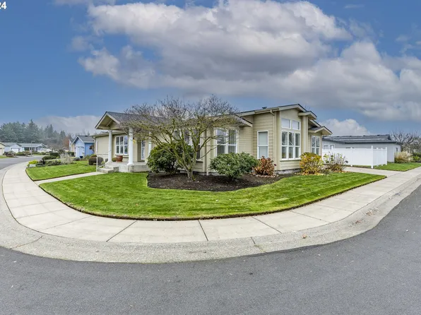 3220 Crescent Ave Space 67, Eugene, OR 97408