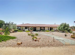 20369 Eyota Rd, Apple Valley, CA 92308