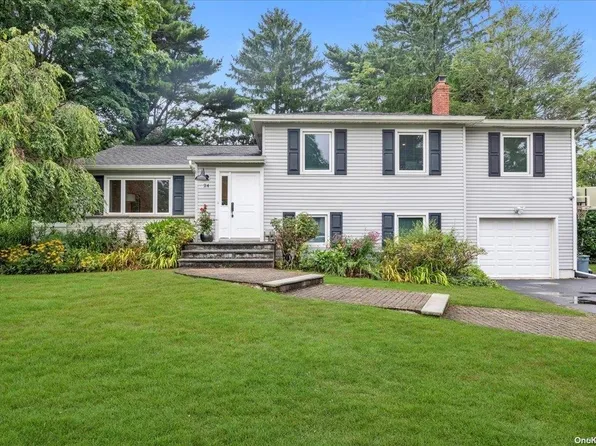 24 Saturn Court, Syosset, NY 11791