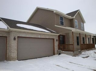 3330 194th Ln NW, Oak Grove, MN 55303