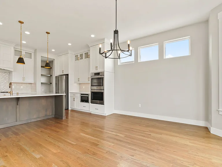 7820 W Cardinal Dr — Photo 9