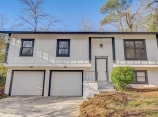 3929 Valley Brook Rd, Snellville, GA 30039