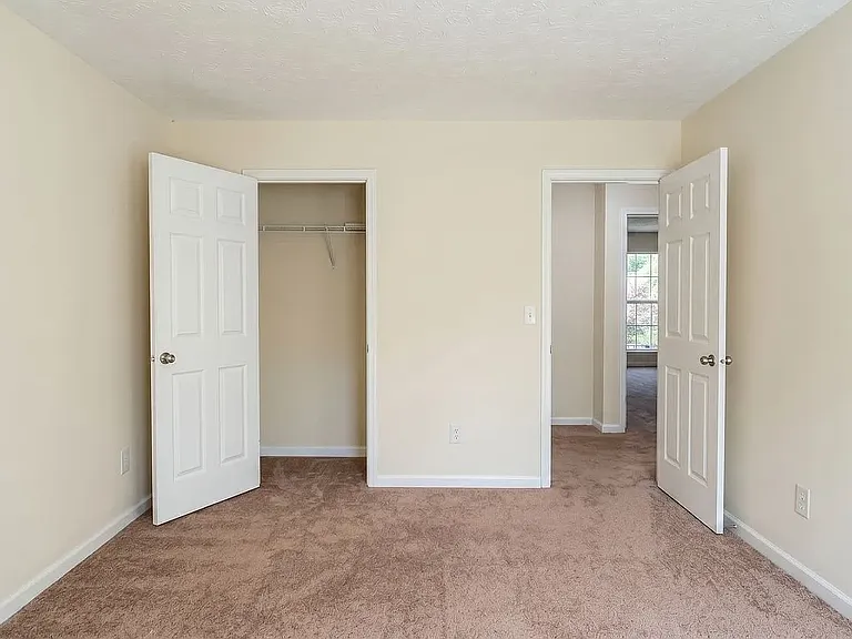 2909 Rusticwood Dr — Photo 27