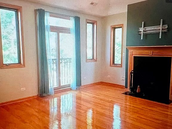 4th image of 4312 S Saint Lawrence Ave #3