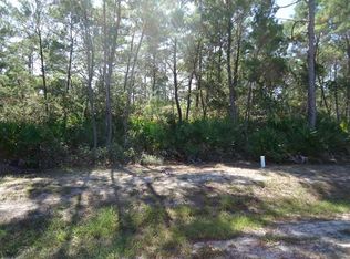 166 Singleleaf Rd, Eastpoint, FL 32328