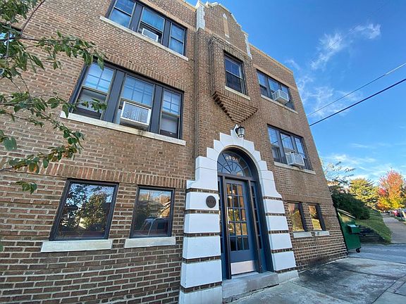 3rd image of 4906 Itaska St APT 28