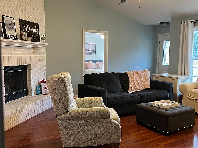 55 Rolling Pines Dr — Photo 10