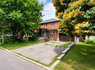 66 Burndale Ave, Toronto, ON M2N 1S7