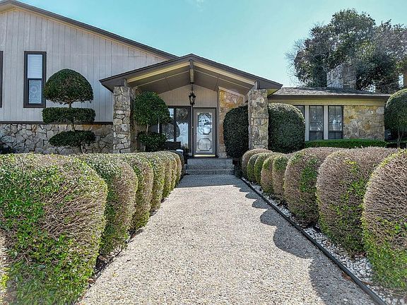 5th image of 4324 Green Oak Dr