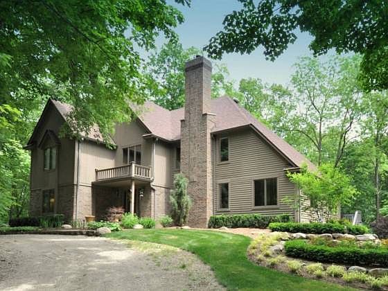 2nd image of 7478 Fox Hill Ln