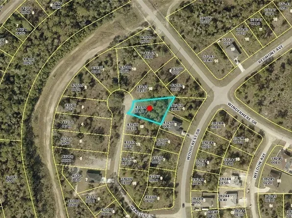 1894 Marcus Ct, Lehigh Acres, FL 33972