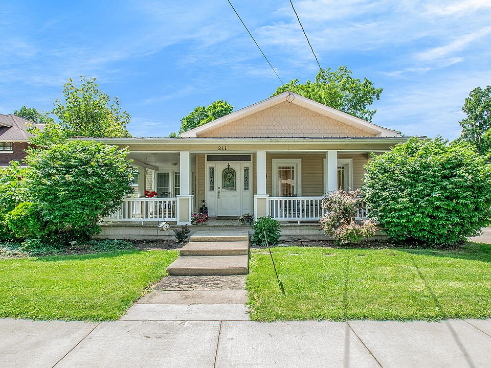 1st image of 211 S Nottawa St