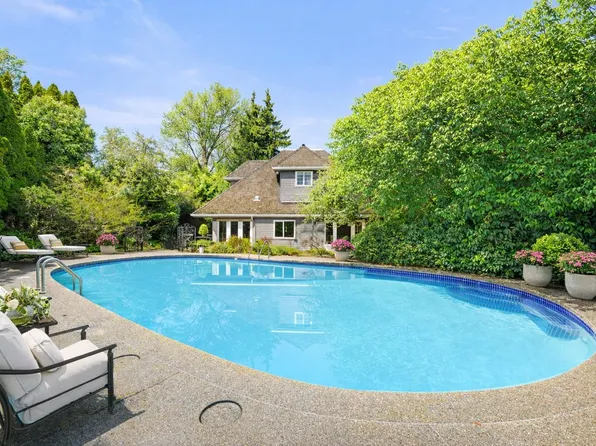 1248 Tecumseh Ave, Vancouver, BC V6H 1T2