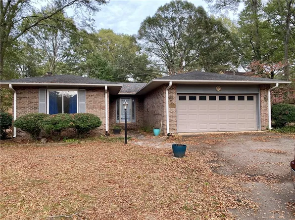 305 Old Colony Ct, Anderson, SC 29621