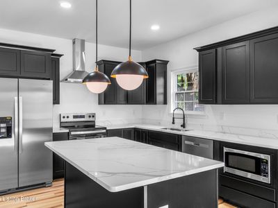 339 Plaza Ave, Louisville, KY, 40218