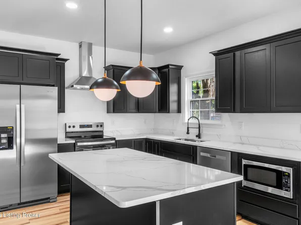 339 Plaza Ave, Louisville, KY 40218