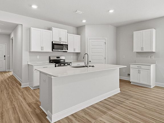 3rd image of 2075 Wiregrass St