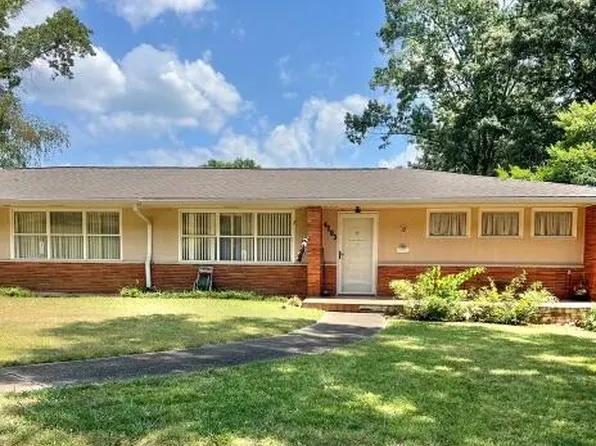 4203 Belvoir Dr, Chattanooga, TN 37412