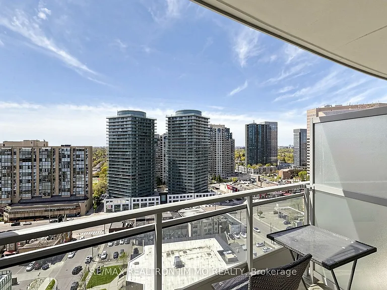 18 Holmes Ave #1606 — Photo 18