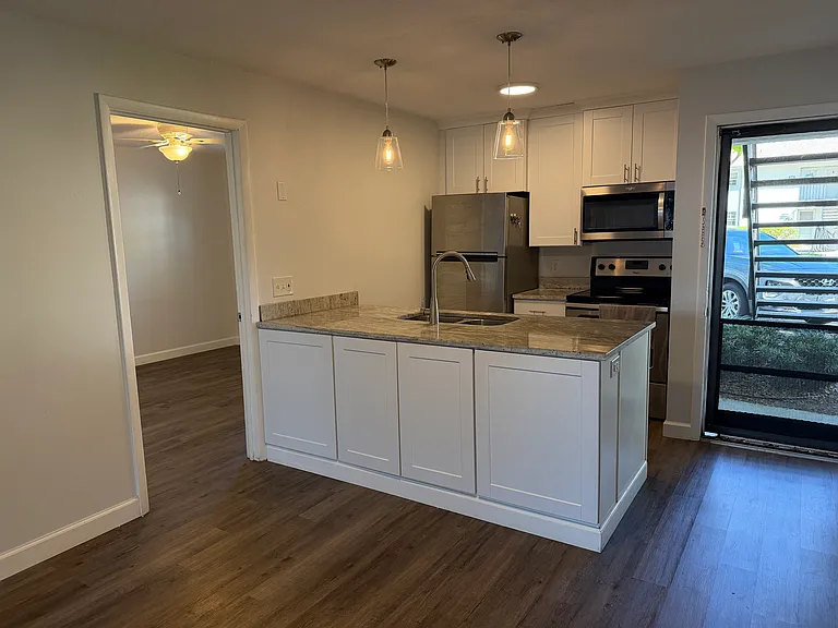 4508 S Oak Dr #T91 — Photo 2