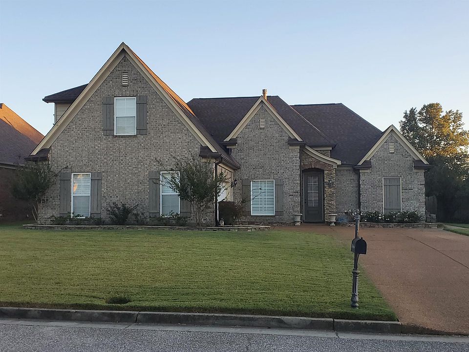 1st image of 80 Whispering Meadows Dr