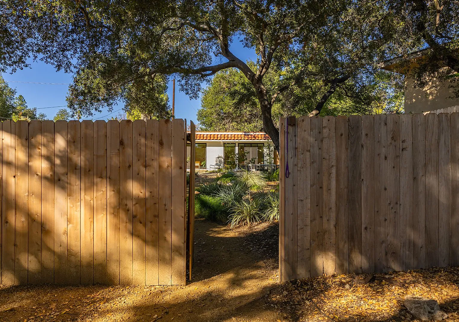 Downtown bungalow — Photo 2
