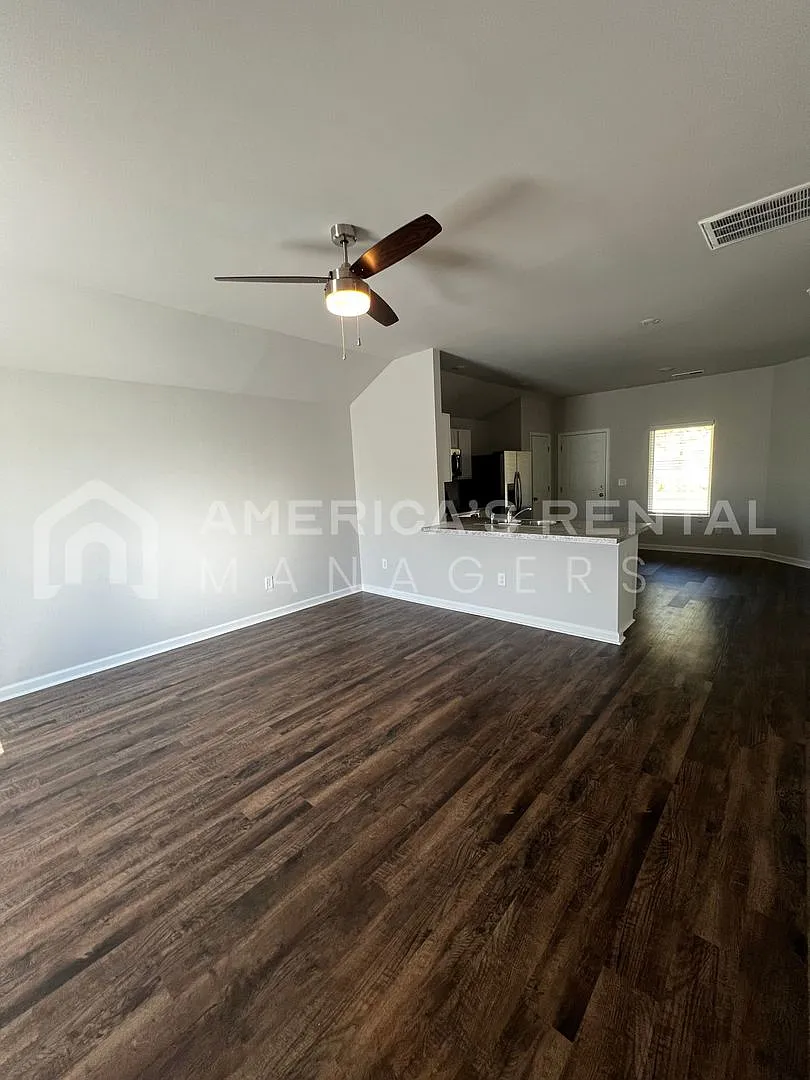 Home for Rent in Odenville! View with 48 Hours Notice! — Photo 2