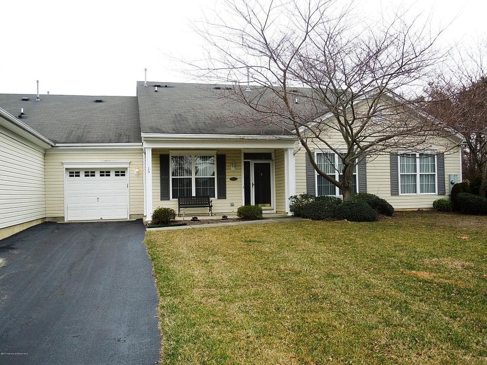 1st image of 15 Greylawn Dr #1000