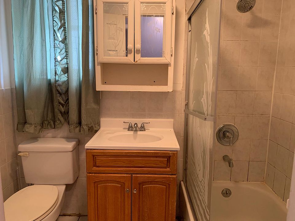 1st image of 8549 160th St