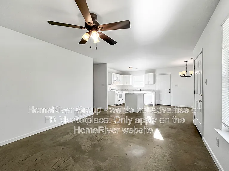 2975 Lake Park Rd — Photo 7