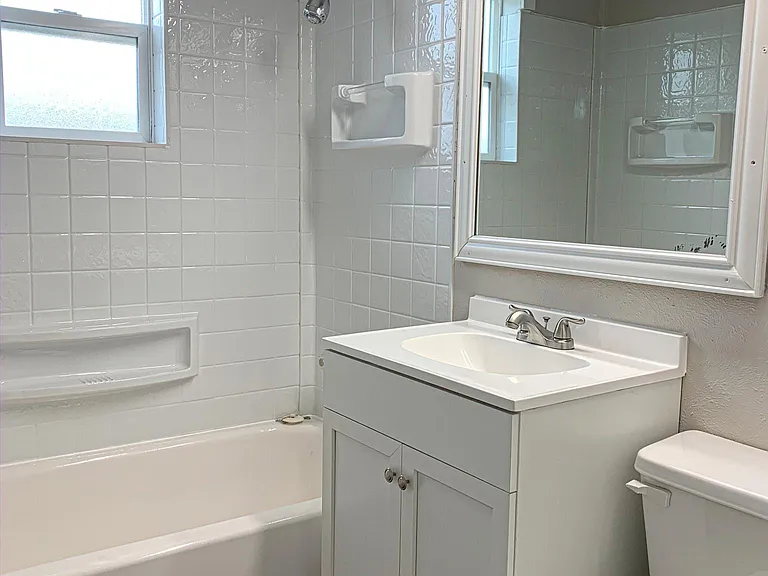 728 E Rio Grande St — Photo 9