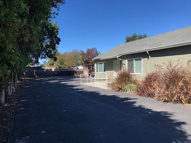 2nd image of 6943 Thornton Ave