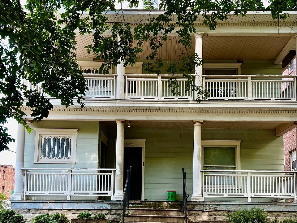 1st image of 626 S 12th St #2