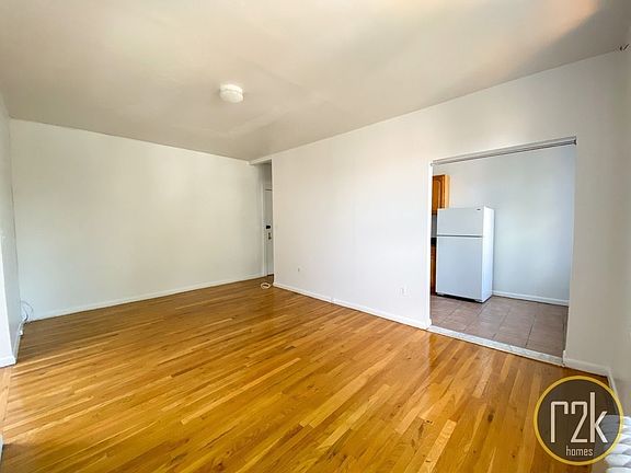 4th image of 41-20 55th St #5