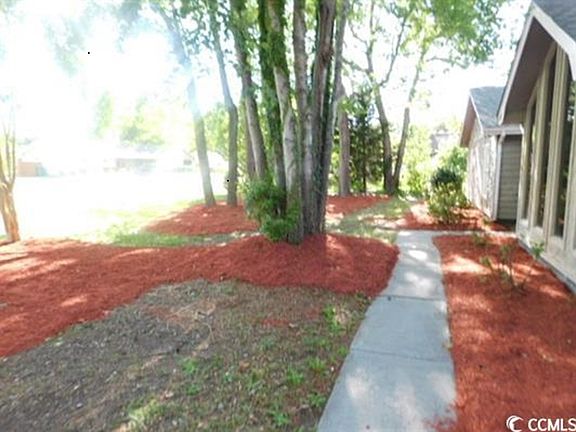 2nd image of 51 Plantation Rd