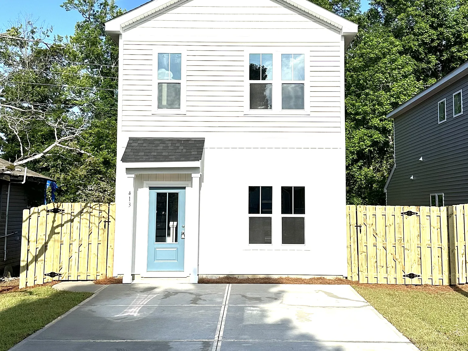 4 bed, 1584 sqft, $2,500 — Photo 1