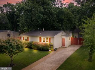 215 Glen Rd, Glen Burnie, MD 21060