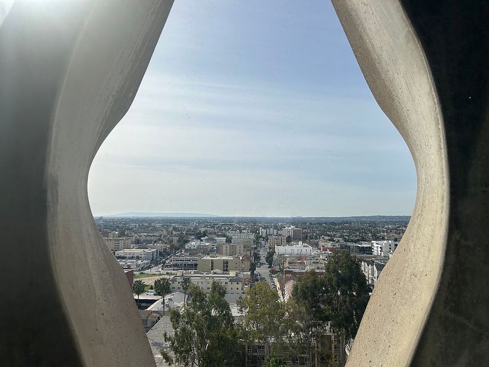 1st image of 2404 Wilshire Blvd APT 12C