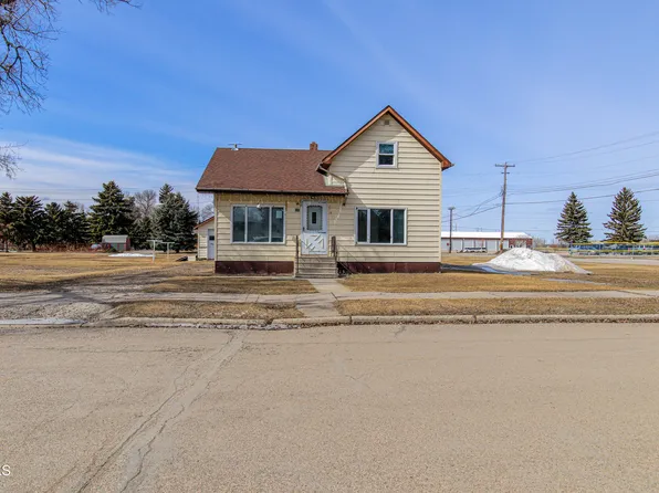 608 2nd Ave, Cando, ND 58324