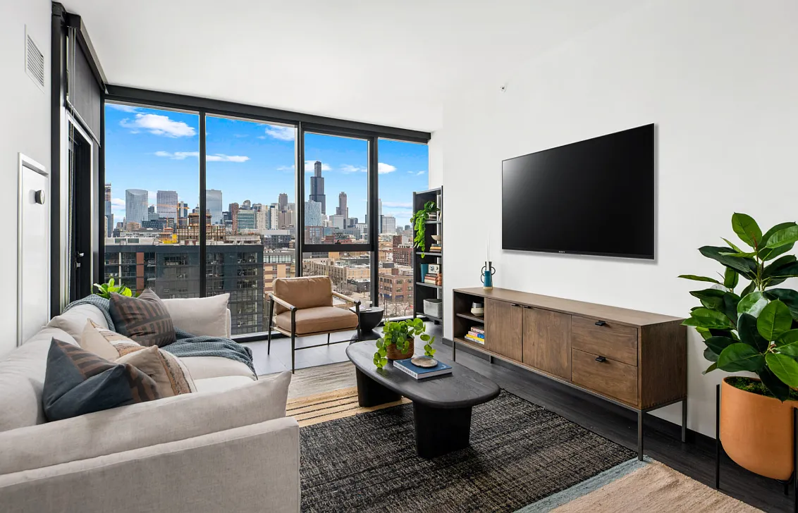 1 bed, 766 sqft, $3,343 — Photo 3